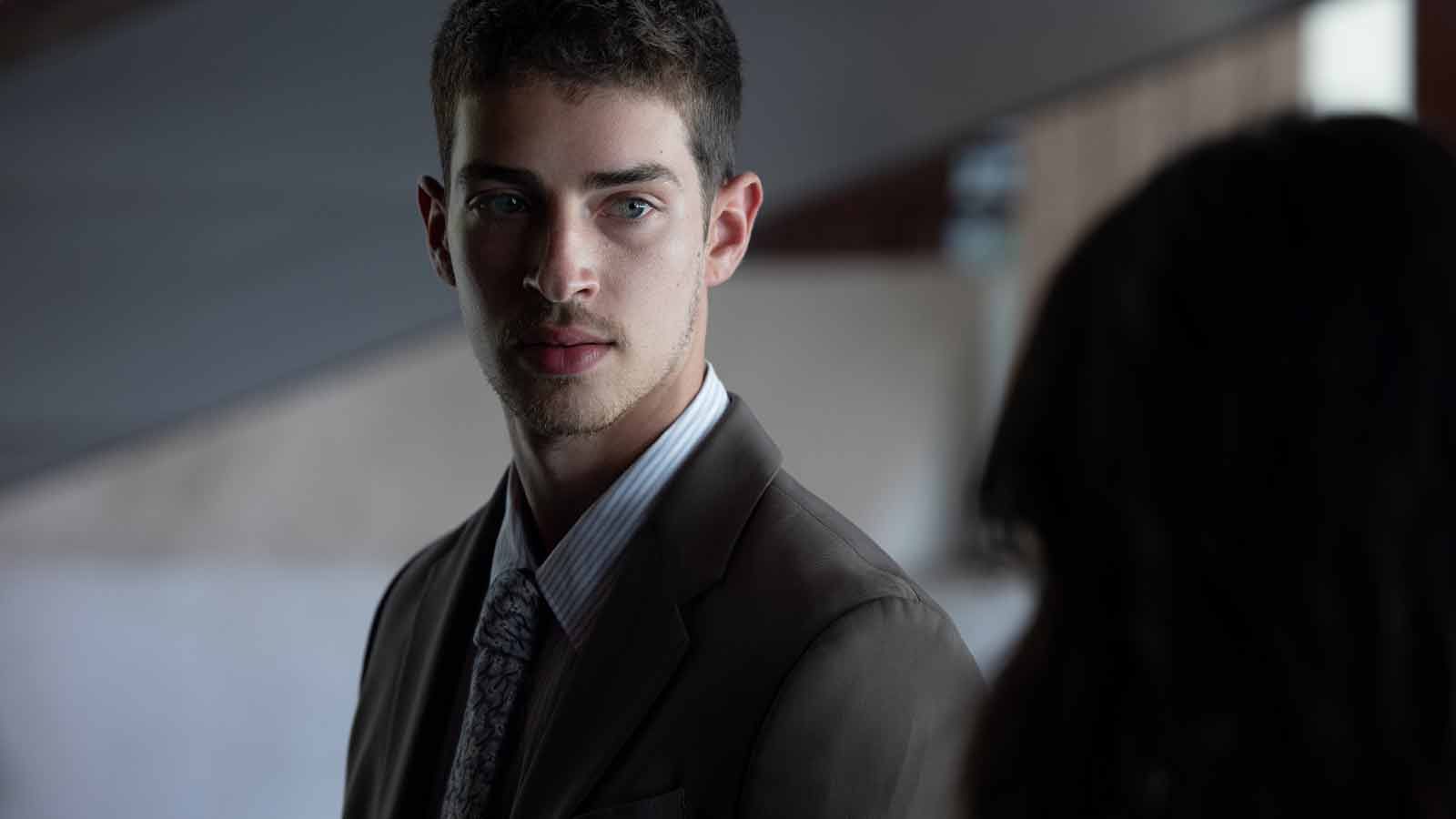 Silêncio : Fotos Manu Ríos - 6 no 28 - AdoroCinema