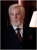 Derek Jacobi