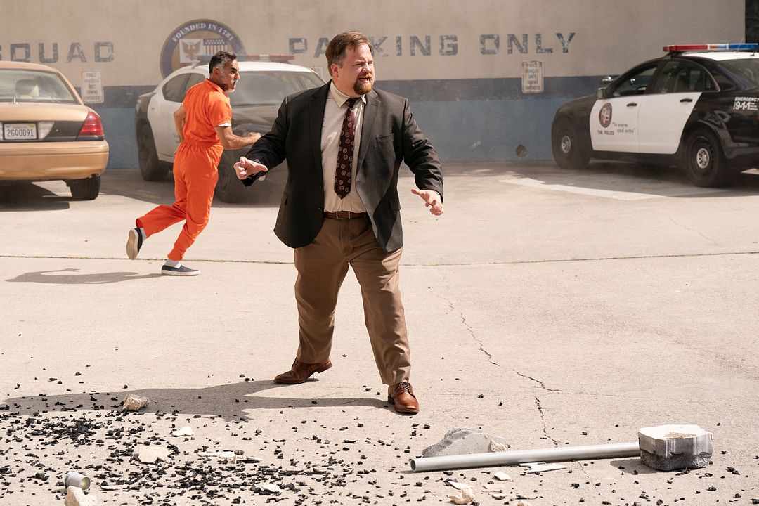 Corra que a Polícia Vem Aí! : Fotos Paul Walter Hauser