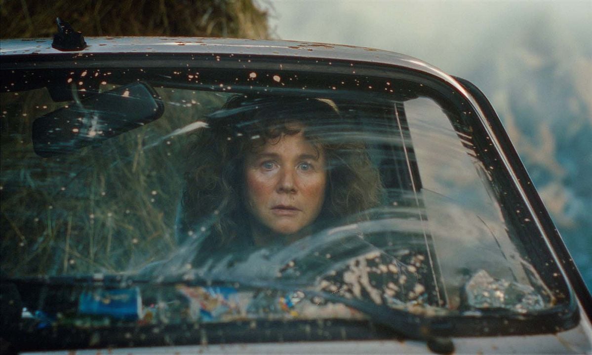 A Lenda de Ochi : Fotos Emily Watson