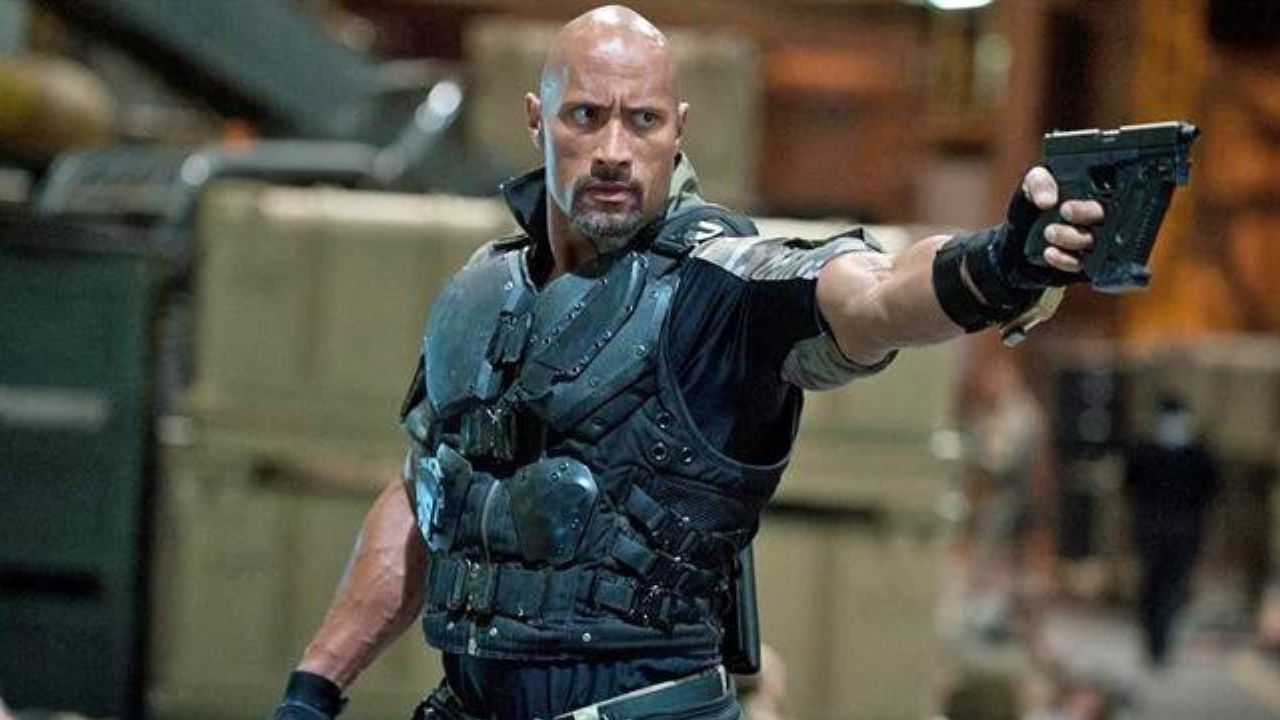 A carreira de Dwayne Johnson antes de ser ator de cinema - AdoroCinema