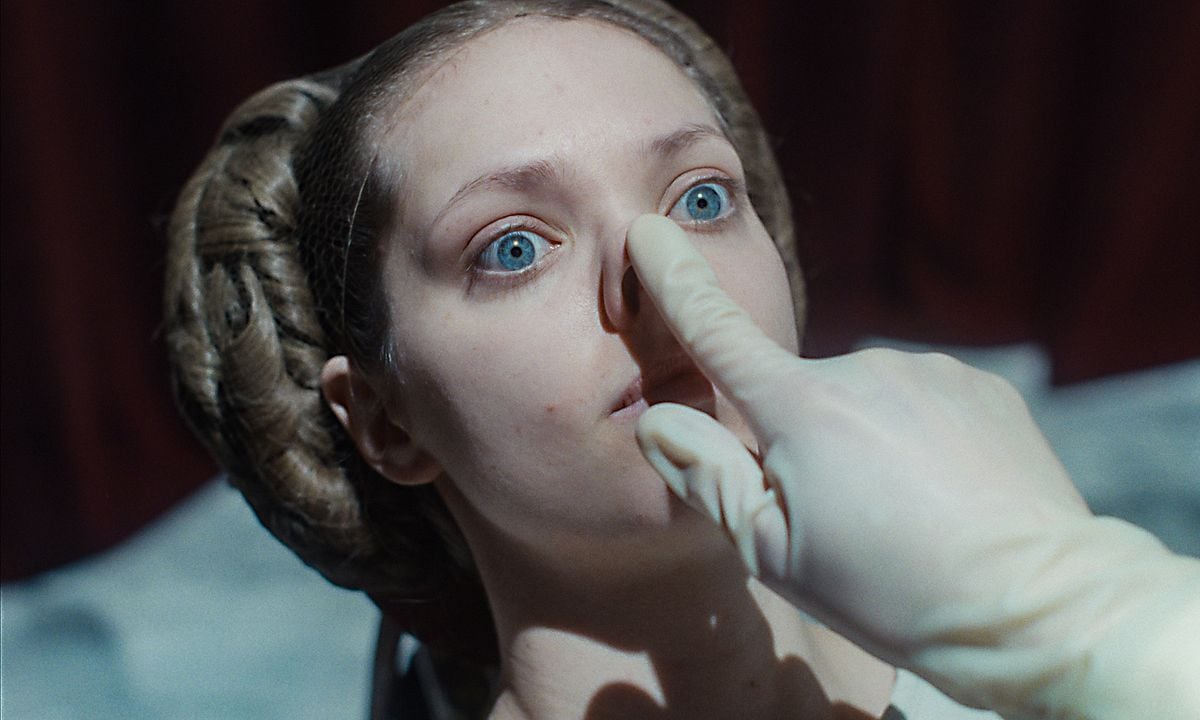 A Meia-Irmã Feia : Fotos