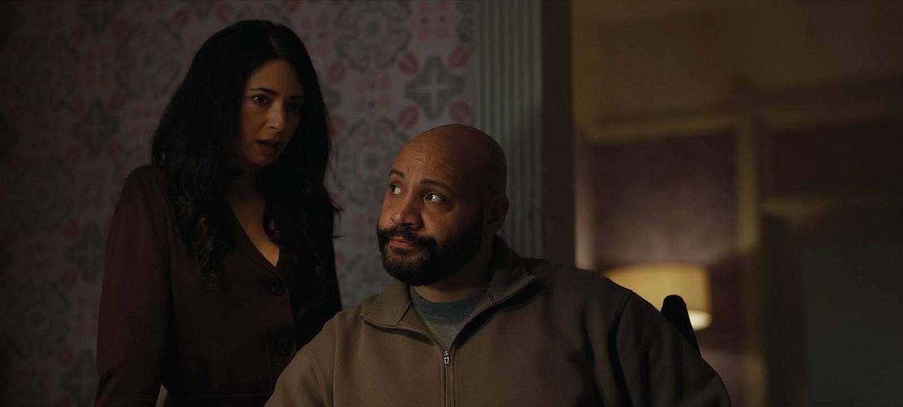 Recruta : Fotos Colton Dunn, Aarti Mann