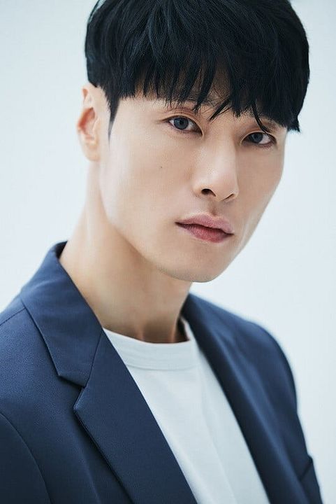 Poster Kim Dong-Won	(III)