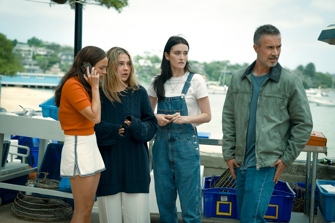 Eu Sei O Que Vocês Fizeram No Verão Passado : Fotos Madelyn Cline, Sarah Pidgeon, Chase Sui Wonders, Freddie Prinze Jr.