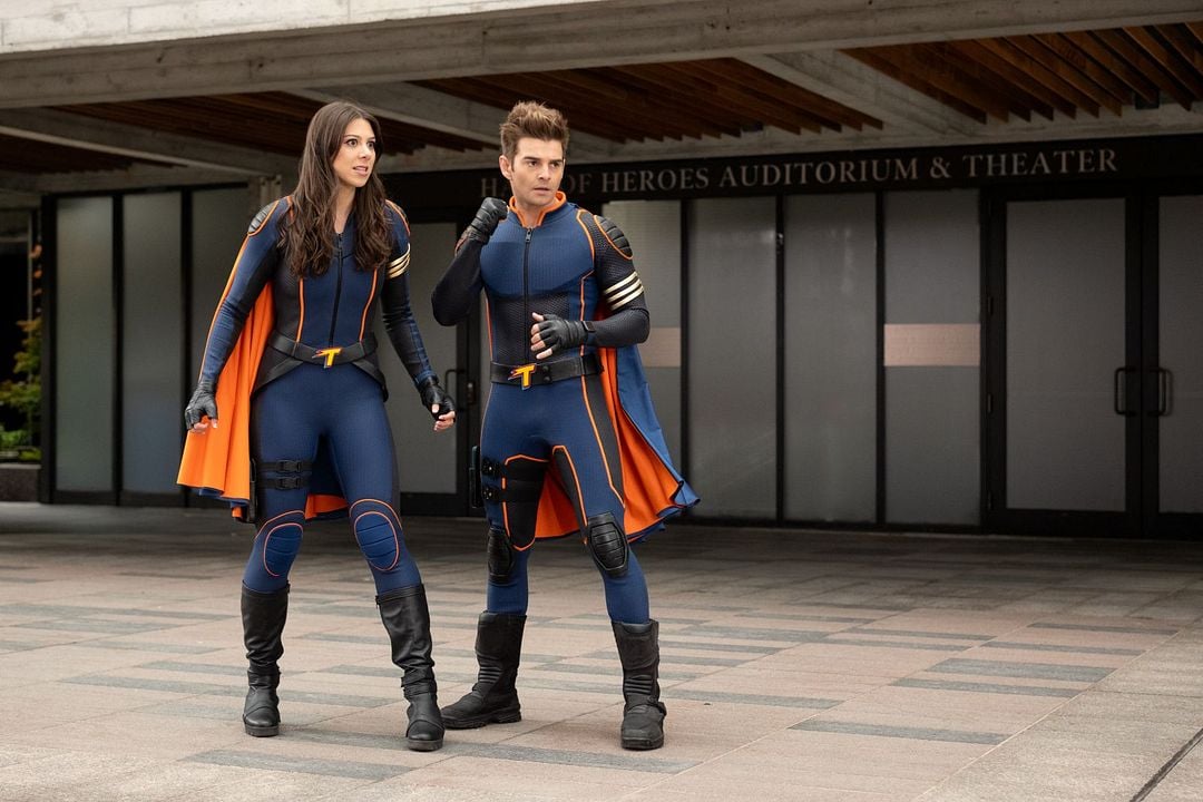 O Confronto dos Thundermans : Fotos Kira Kosarin