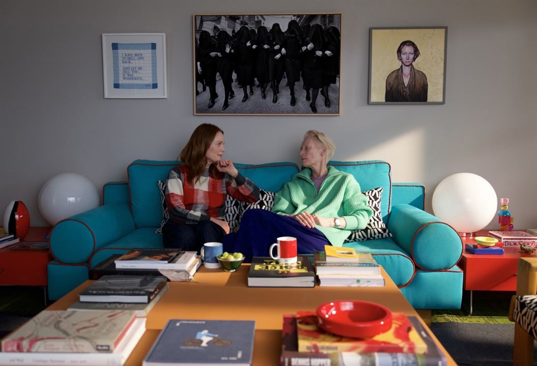 O Quarto ao Lado : Fotos Julianne Moore, Tilda Swinton