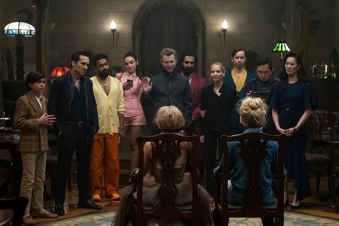 Casamento Sangrento 2 : Fotos Sarah Michelle Gellar, Varun Saranga, Samara Weaving, Olivia Cheng, Néstor Carbonell, Shawn Hatosy, Kathryn Newton