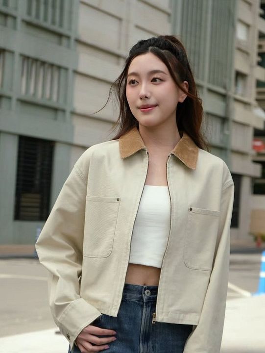 Poster Korranid Laosubinprasoet