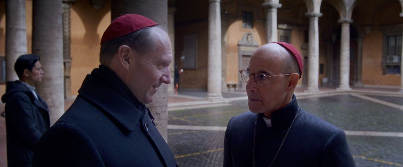 Conclave : Fotos Ralph Fiennes, Stanley Tucci