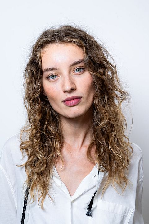 Poster Giulia Maenza