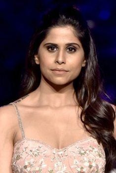 Poster Sai Tamhankar