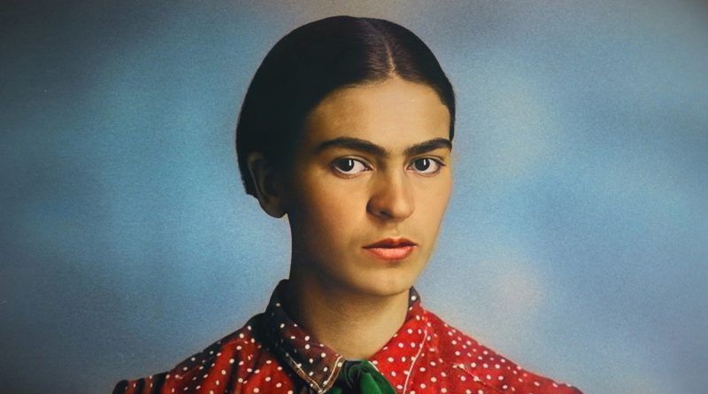 Tornando-se Frida Kahlo : Fotos