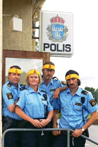 Policiais Suecos : Fotos Josef Fares, Fares Fares