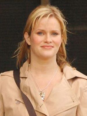 Poster Nicholle Tom