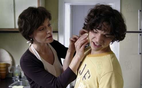 Pingpong : Fotos Sebastian Urzendowsky, Matthias Luthardt, Marion Mitterhammer