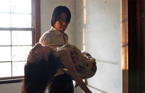 Loft : Fotos Kiyoshi Kurosawa, Yumi Adachi, Miki Nakatani