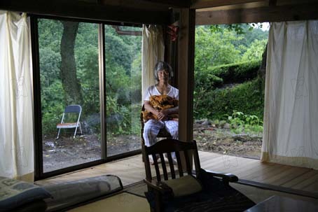 Floresta dos Lamentos : Fotos Shigeki Uda, Naomi Kawase