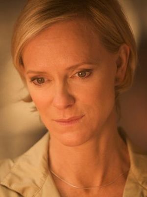 Poster Hermione Norris