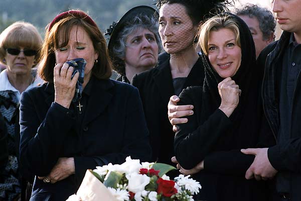 Enfim Viúva : Fotos Isabelle Mergault, Michèle Laroque, Eva Darlan