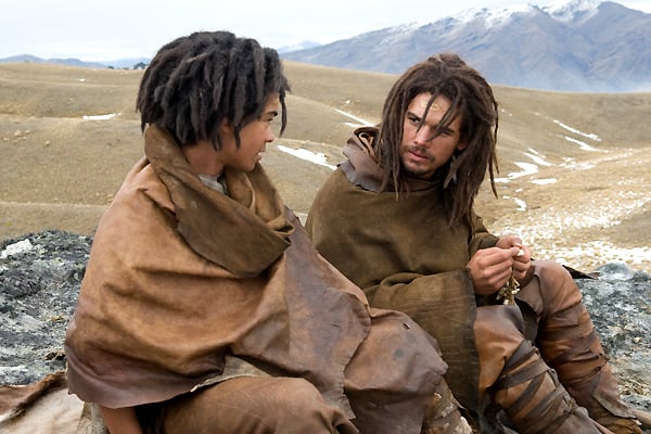 10.000 A.C. : Fotos Steven Strait, Roland Emmerich