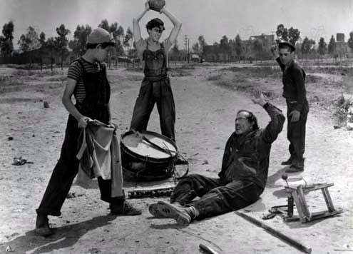 Os Esquecidos : Fotos Luis Buñuel