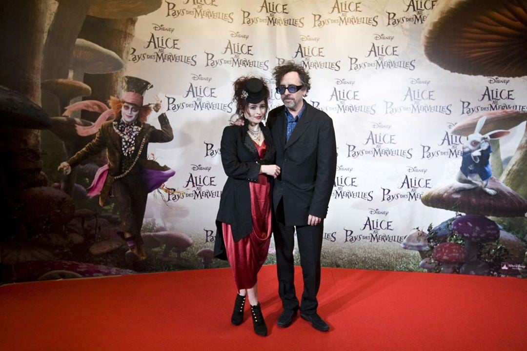 Alice no País das Maravilhas : Revista Helena Bonham Carter, Tim Burton