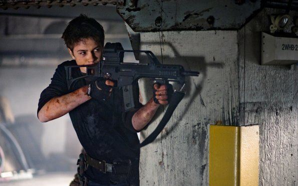 Falling Skies : Fotos Connor Jessup