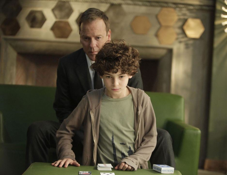 Touch : Fotos David Mazouz, Kiefer Sutherland