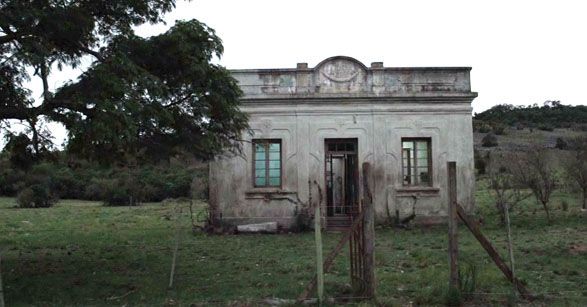 Enquanto a Noite Não Chega : Fotos