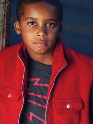 Poster Donis Leonard Jr.