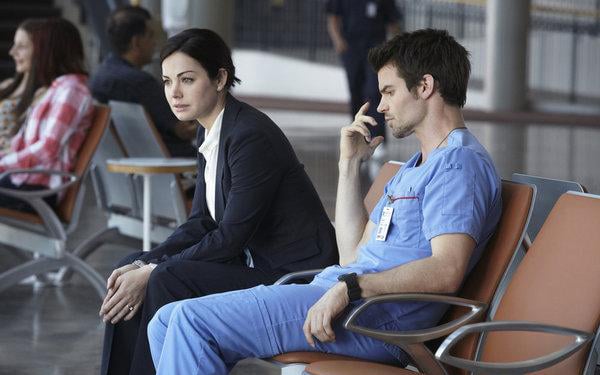 Saving Hope : Fotos Daniel Gillies, Erica Durance