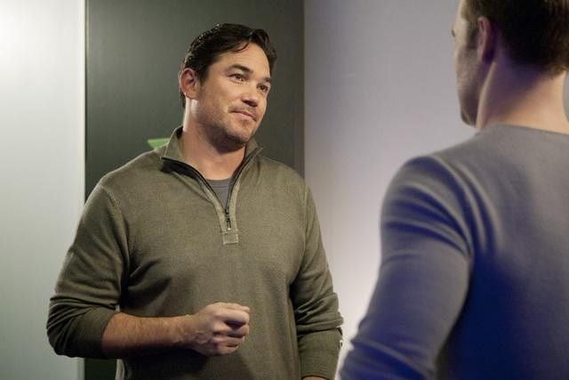 Don't Trust The B---- in Apartment 23 : Fotos Dean Cain