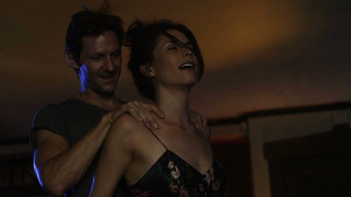 All Dark Places : Fotos