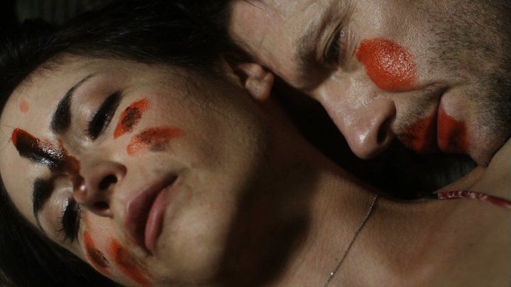 All Dark Places : Fotos