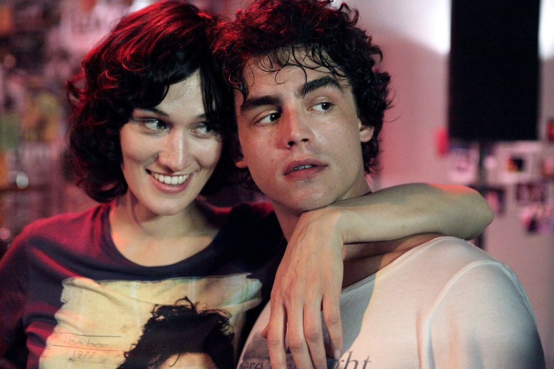 Les Revenants : Fotos Clotilde Hesme, Pierre Perrier