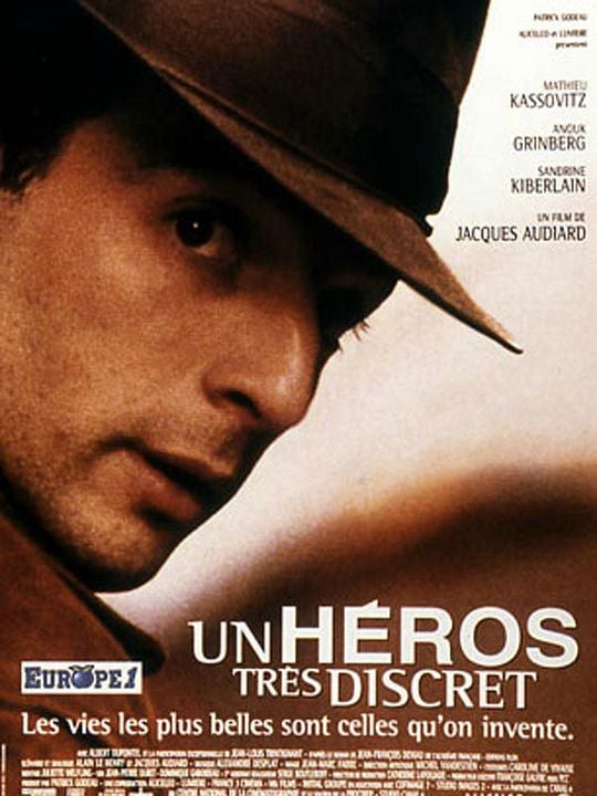 Um Herói Muito Discreto : Poster