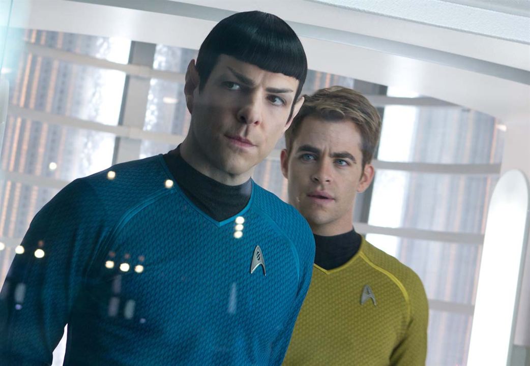 Além da Escuridão - Star Trek : Fotos Zachary Quinto, Chris Pine