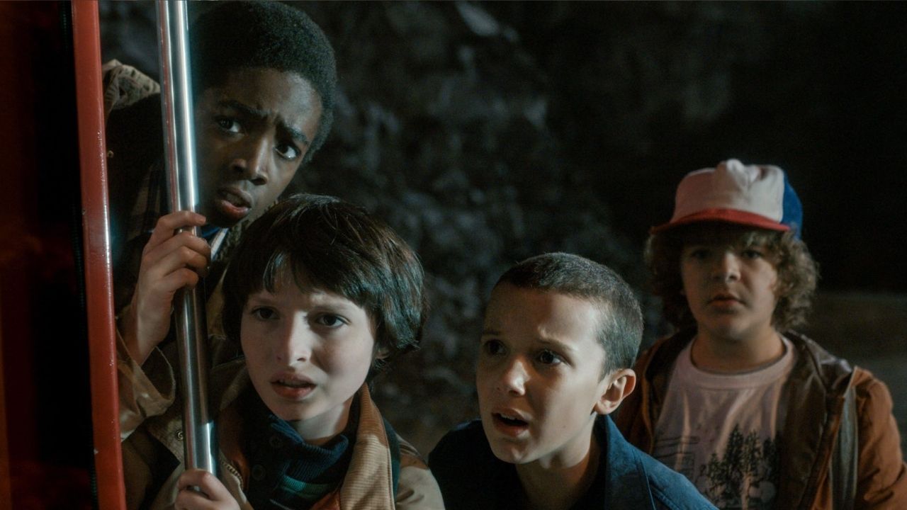 Estas fotos mostram o quanto os atores de Stranger Things mudaram desde a  primeira temporada!