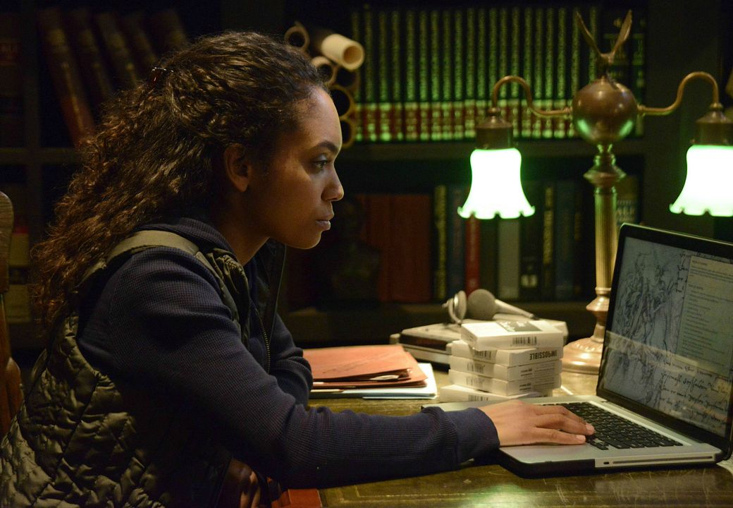 Fotos Lyndie Greenwood