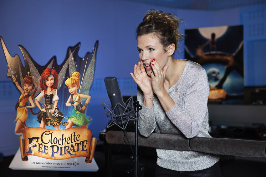 Tinker Bell - Fadas e Piratas : Revista Lorie Pester