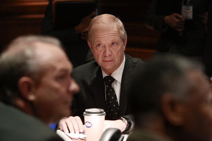 Scandal : Fotos Jeff Perry