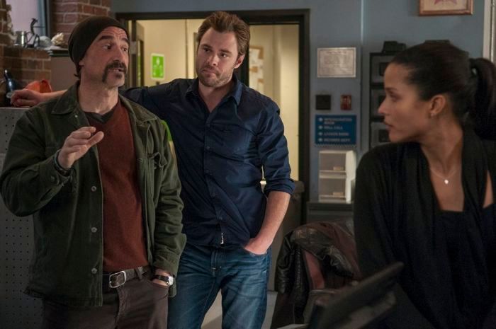 Chicago P.D. Distrito 21 : Fotos Elias Koteas