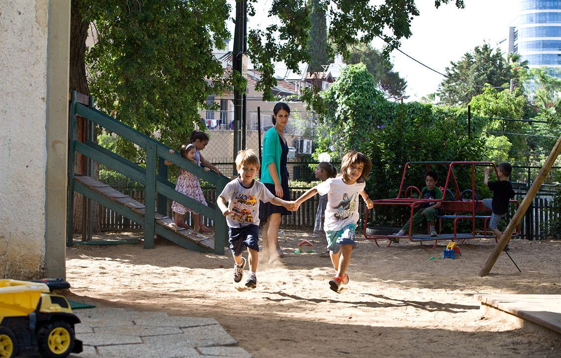 A Professora do Jardim de Infância : Fotos Sarit Larry, Avi Shnaidman