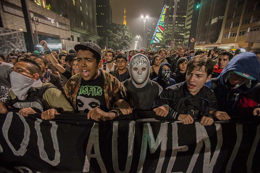 Junho - O Mês que Abalou o Brasil : Fotos