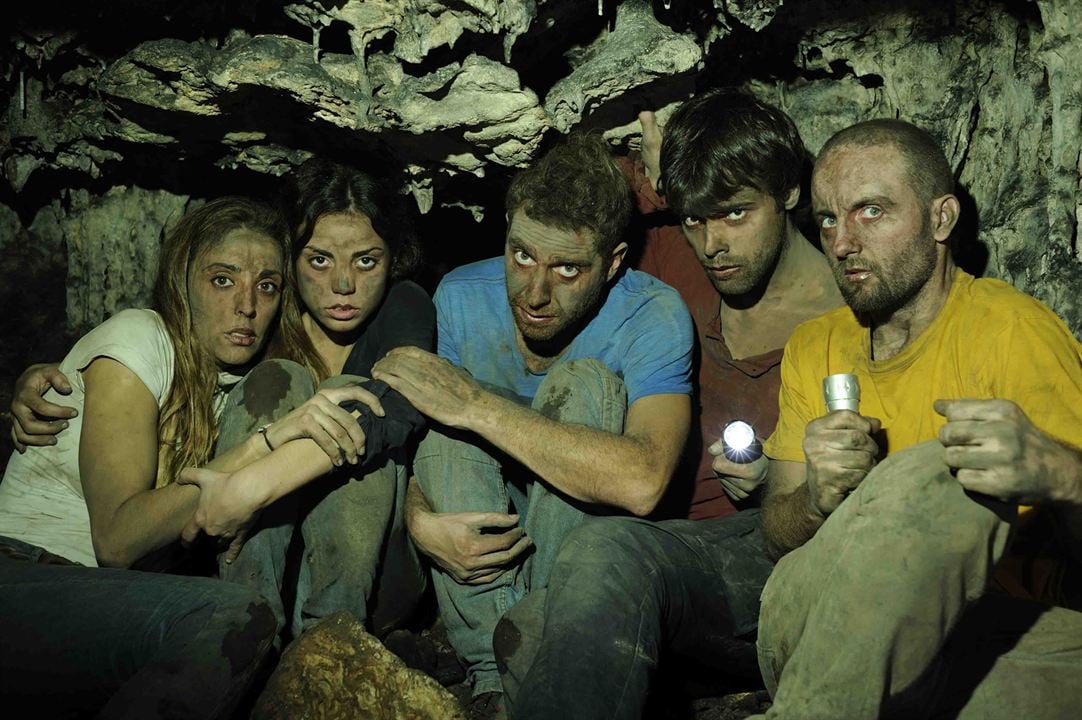 A Caverna : Fotos Marcos Ortiz, Jorge López Páez, Eva Garcia, Marta Castellote, Xoel Fernández