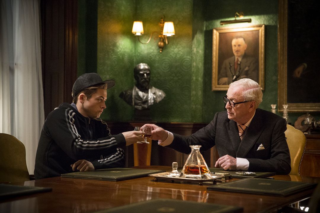 Kingsman - Serviço Secreto : Fotos Taron Egerton, Michael Caine