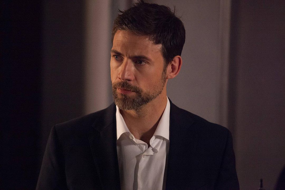 Tyrant : Fotos Adam Rayner