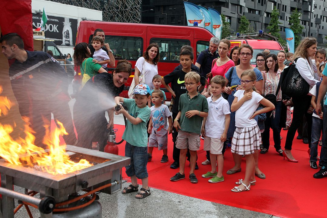 Aviões 2 - Heróis do Fogo ao Resgate : Revista