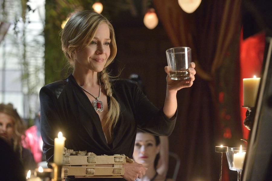 Fotos Julie Benz